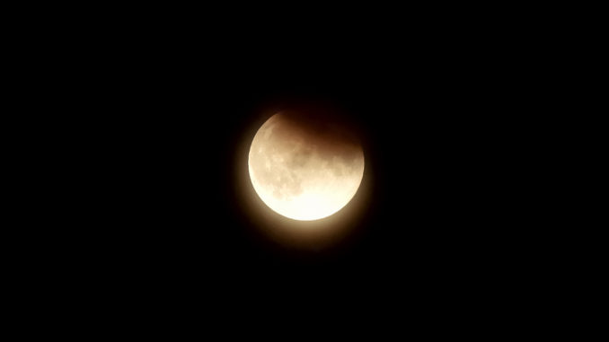 001-éclipse-lune-DSC_9937_-nx-envoi